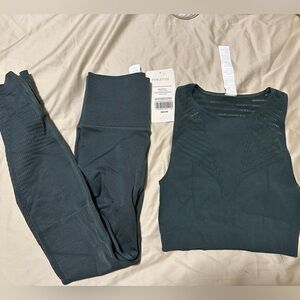 Fabletics Dark Green Set Size Small (top and leggings)